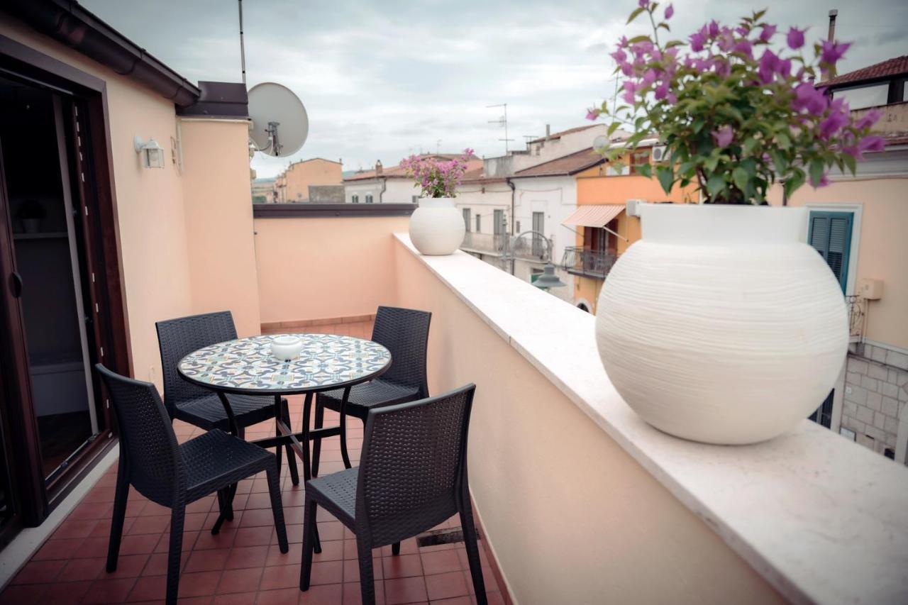 La Terrazza Dei Gemelli - Casa Vacanze Venosa Exterior foto